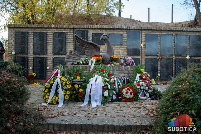 Komemoracija kod „Ptice slomljenih krila“: sećanje, pomirenje i trajno poštovanje prema žrtvama
