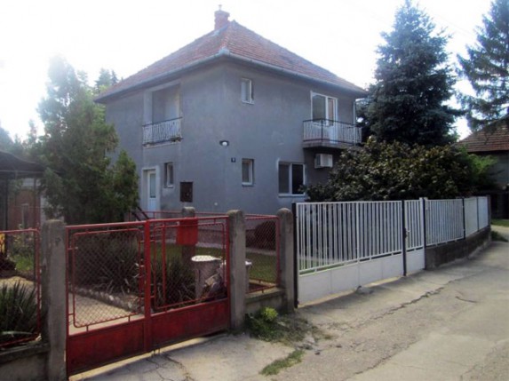 Nastradala 53-godišnja žena u ulici Karolja Bitermana