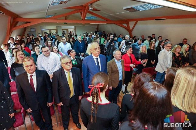 Hemijsko-tehnološka škola obeležila Dan škole