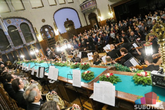 Novogodišnja čarolija Subotičkog simfonijskog orkestra