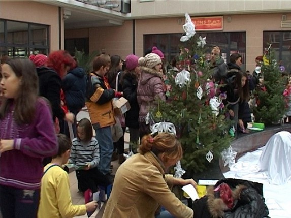 Održana "Novogodišnja maštarija" u organizaciji Društva učitelja Subotice