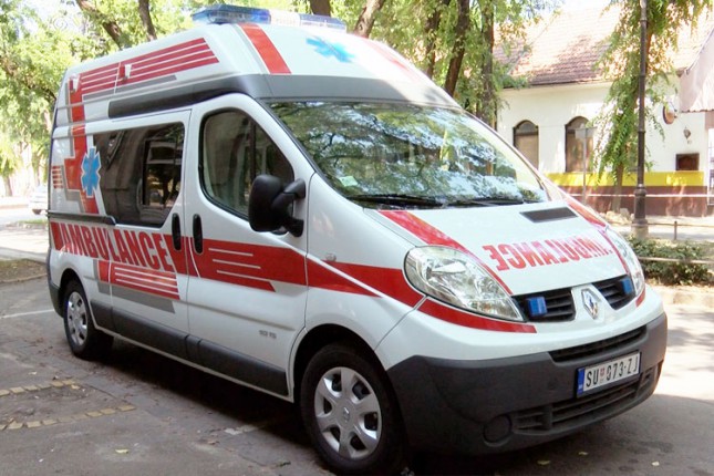 Pacijent "pozajmio" ambulantno vozilo