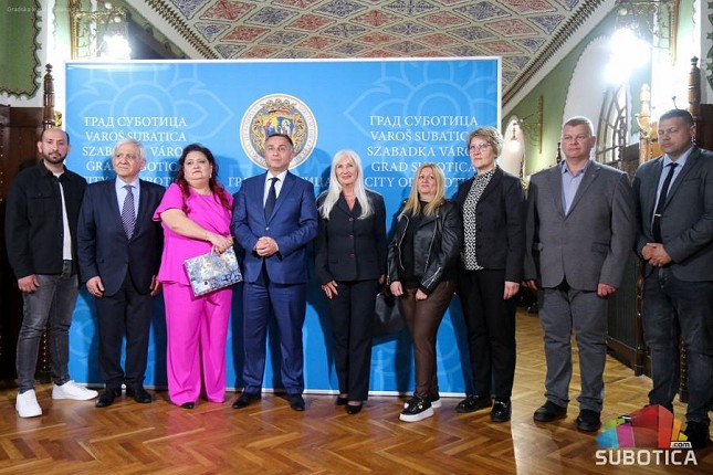 Grad nastavlja sprovođenje mera za bolji položaj romske zajednice