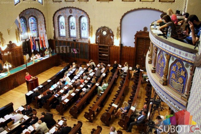 (Opet) žučna rasprava oko počasnih zvanja na Skupštini grada Subotice