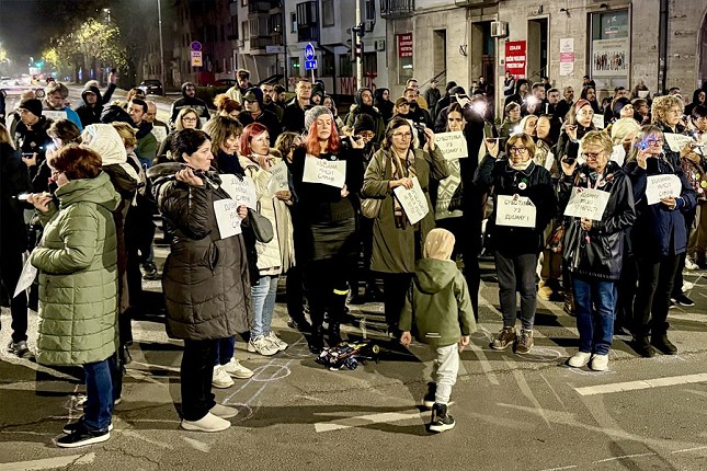 Napad na novinarke tokom protesta u Subotici – policija brzo reagovala