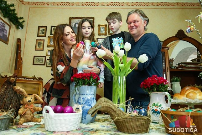 Katolički vernici danas proslavljaju Uskrs