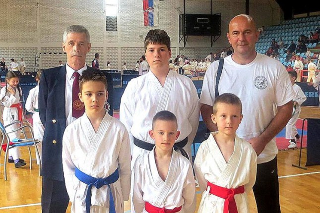 Četiri medalje karatista Palića na turniru u Bačkoj Palanci