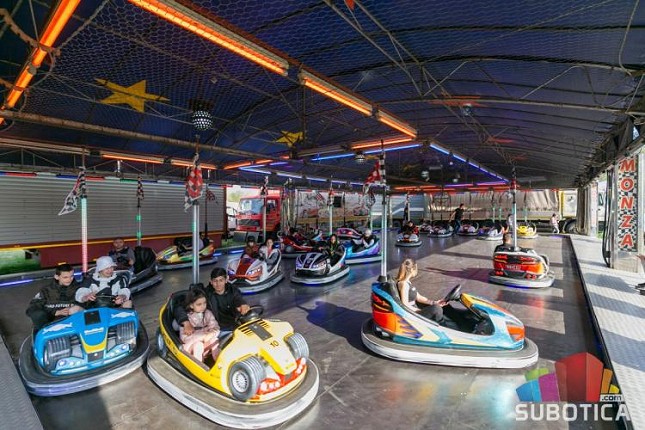Luna park "Monza" - zabava za celu porodicu
