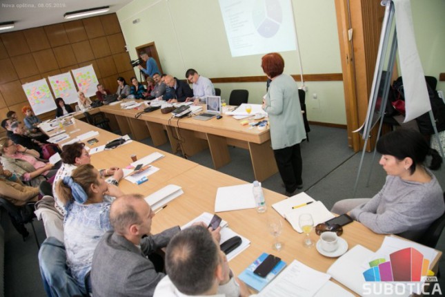 Održana obuka za profesionalce u radu sa žrtvama nasilja