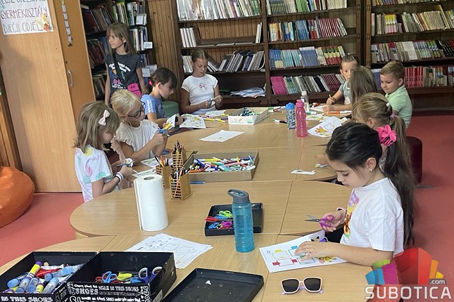 Na kreativnim radionicama u Gradskoj biblioteci učestvovalo oko sto dece