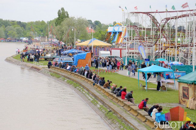 Prvomajski uranak na Paliću