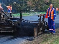 Radovi na presvlačenju asfalta