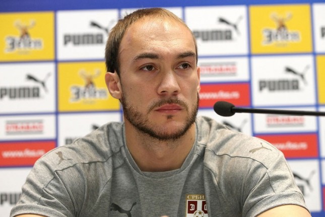 Fudbal: Priznanje golmanu Dmitroviću za blistavu sezonu