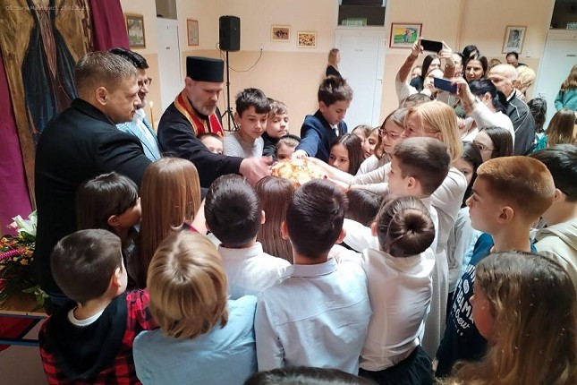 Savindan svečano obeležen u OŠ "Sonja Marinković"