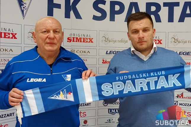 Fudbal: Spartak predstavio novog trenera Slavka Petrovića