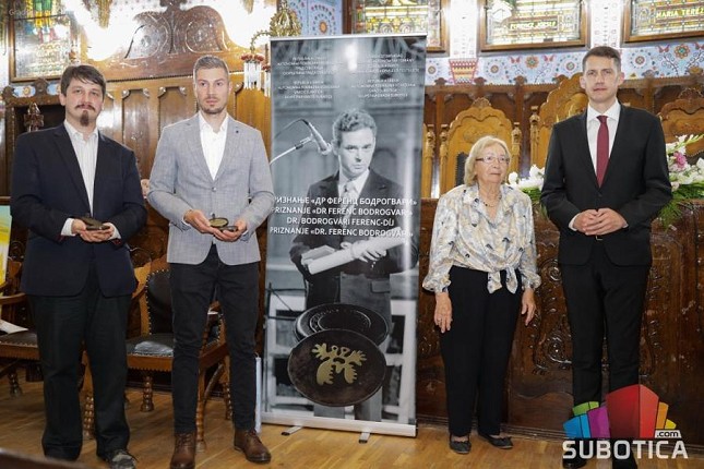 Dodeljena priznanja „Dr Ferenc Bodrogvari“