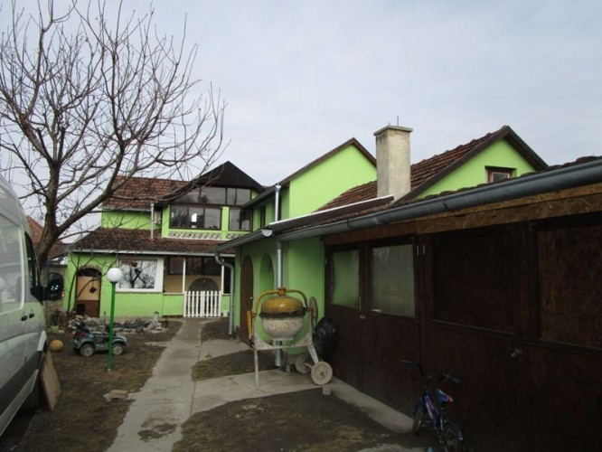 Kuća, Gat, 223m2 (ID: 113062) | Nekretnine Subotica