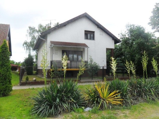 Kuća, Željezničko Naselje, 248m2 (ID: 113075) | Nekretnine Subotica