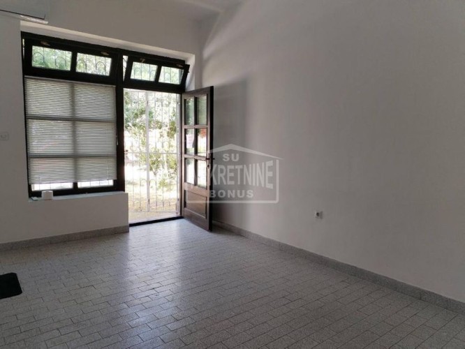 Poslovni prostor, Prozivka, 25m2 (ID: 98127) | Nekretnine Subotica