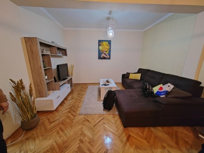 Stan, Trg Cara Jovana Nenada 3, 42m2 (ID: 104138) | Nekretnine Subotica