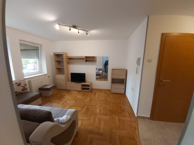 Stan, Antona Aškerca 42, 30m2 (ID: 114173) | Nekretnine Subotica