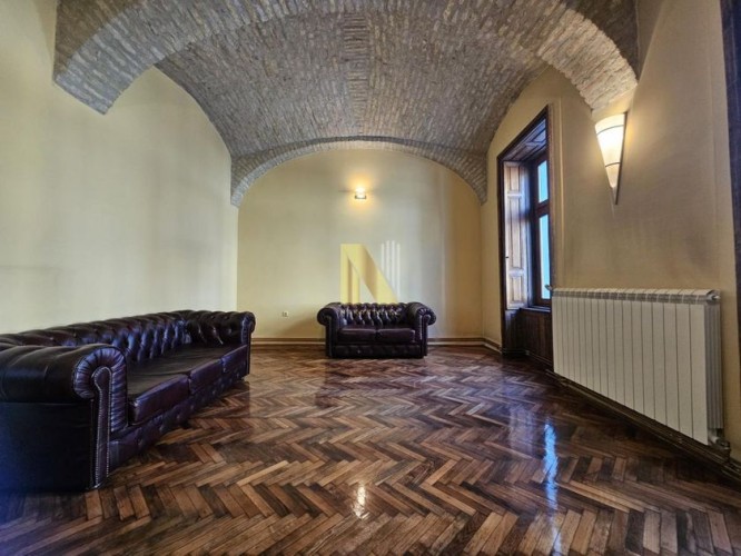 Stan, Centar 1, 252m2 (ID: 116187) | Nekretnine Subotica