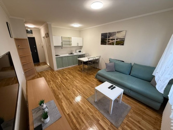 Stan, Braće Jugovića 5, 28m2 (ID: 104198) | Nekretnine Subotica