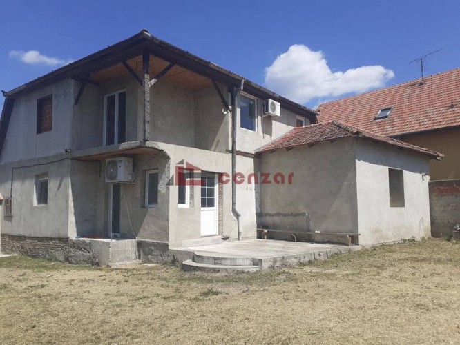 Kuća, Novo Selo, 274m2 (ID: 111201) | Nekretnine Subotica