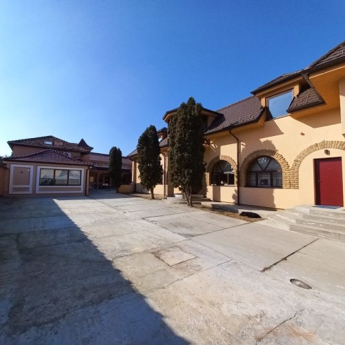 Poslovni prostor, Centar 3, 1000m2 (ID: 102220) | Nekretnine Subotica