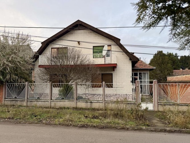 Kuća, Mali Radanovac, 290m2 (ID: 104222) | Nekretnine Subotica