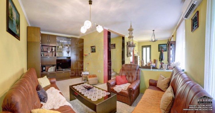 Kuća, Mali Radanovac, 260m2 (ID: 112226) | Nekretnine Subotica