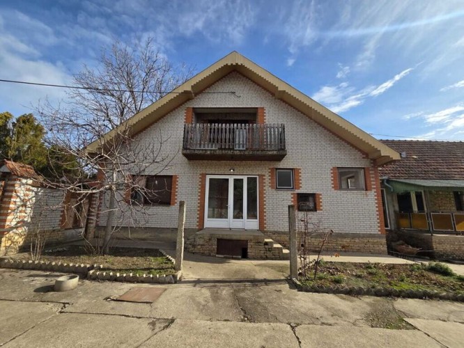 Kuća, Ive Lole Ribara 16, 198m2 (ID: 119250) | Nekretnine Subotica