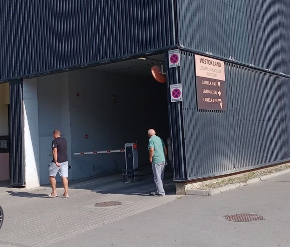 Garaža / parking, 8. Marta 9/5 (ID: 102286) | Nekretnine Subotica