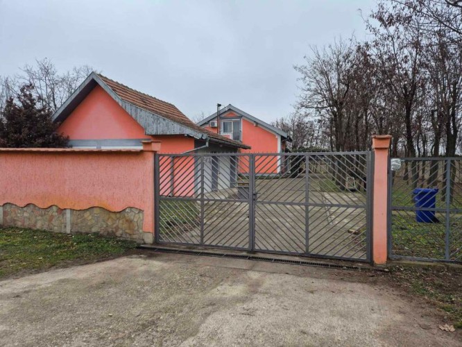 Kuća, Makova Sedmica, 130m2 (ID: 99344) | Nekretnine Subotica