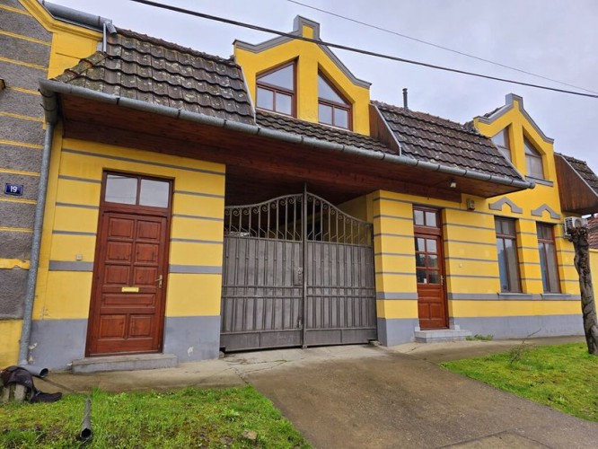 Kuća, Gat, 512m2 (ID: 99416) | Nekretnine Subotica