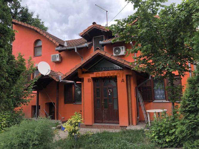 Kuća, Centar 3, 180m2 (ID: 101437) | Nekretnine Subotica