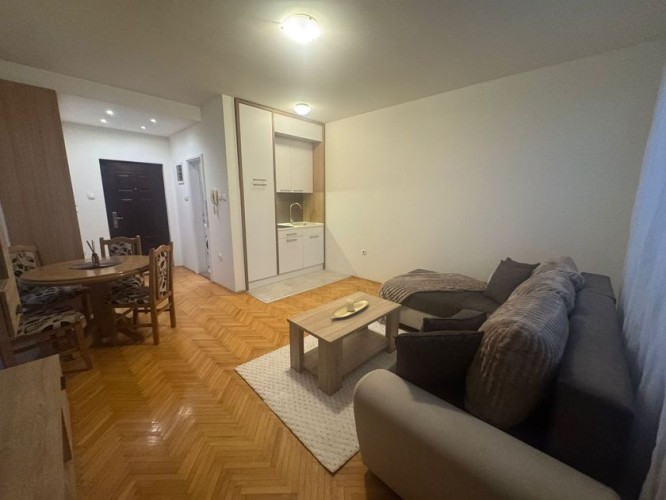 Stan, Cara Dušana, 29m2 (ID: 99481) | Nekretnine Subotica