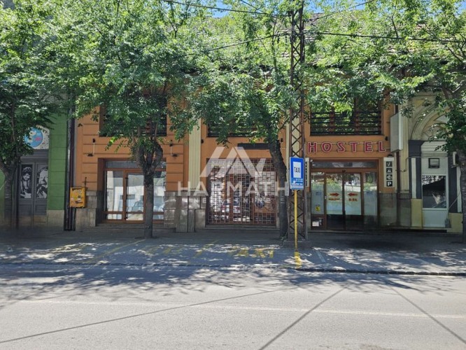 Poslovni prostor, Matije Gupca, 1400m2 (ID: 110627) | Nekretnine Subotica