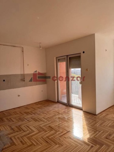 Stan, Centar 3, 109m2 (ID: 100775) | Nekretnine Subotica