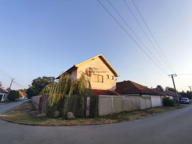 Kuća, Novo Selo, 250m2 (ID: 103815) | Nekretnine Subotica