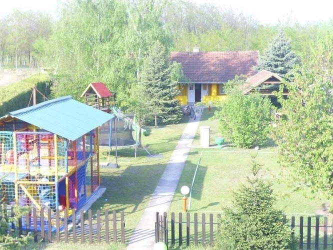 Kuća, Željezničko Naselje, 185m2 (ID: 111869) | Nekretnine Subotica