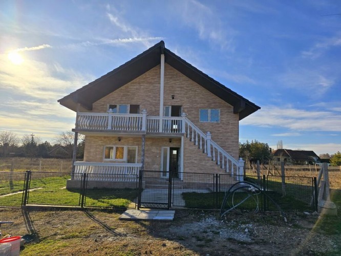 Stan, Palić, 158m2 (ID: 97884) | Nekretnine Subotica