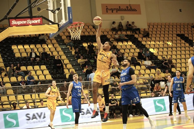 Košarka: Bez imperativa, ali i bez energije: Spartak poražen pred plej-in