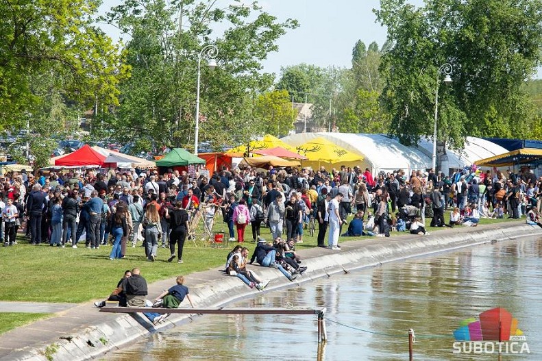 Počeo 41. Prvomajski uranak na Paliću: očekuje se veliki broj posetilaca