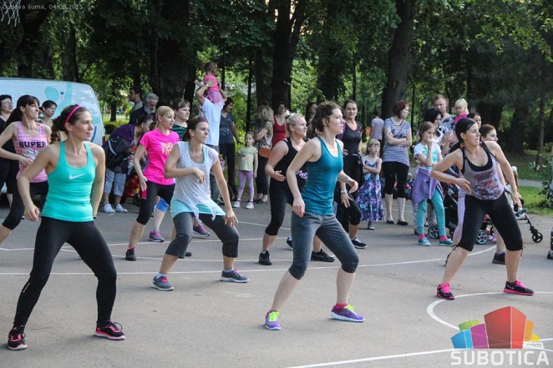Šume, parkovi i staze na Paliću svakodnevni prostor za rekreaciju i vežbanje