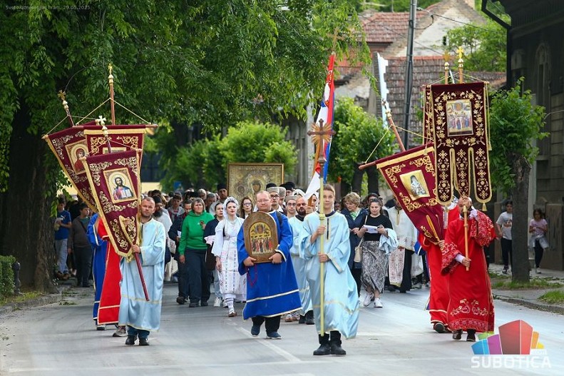 Sutra počinju Spasovdanske svečanosti, litija kroz grad od 17h