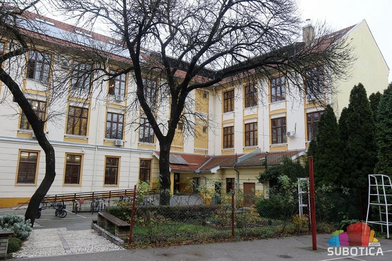 Sud poništio rešenje Politehničke škole: Prvostepena presuda u korist bivšeg direktora Ise Planića