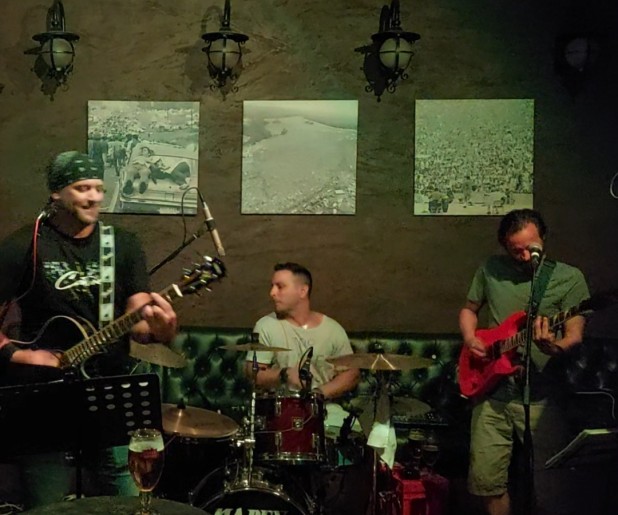 Rock svirka: The Train