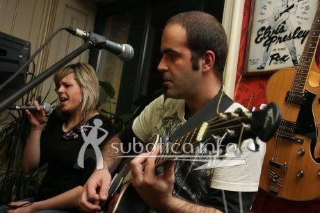Thrilling Rebus live acoustic