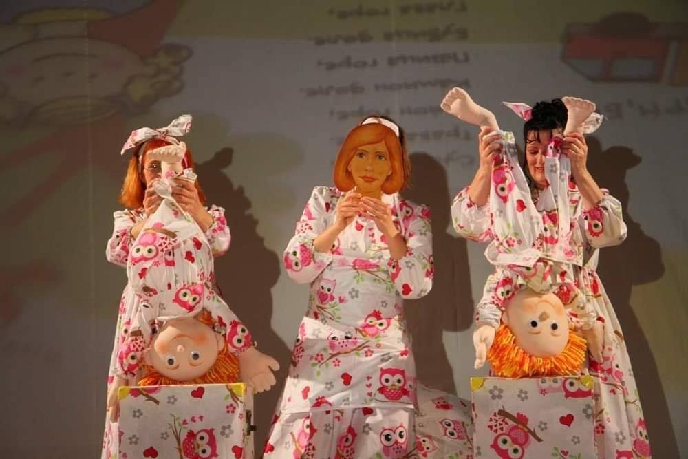 Teatar u pelenama: predstava „Pričalice”